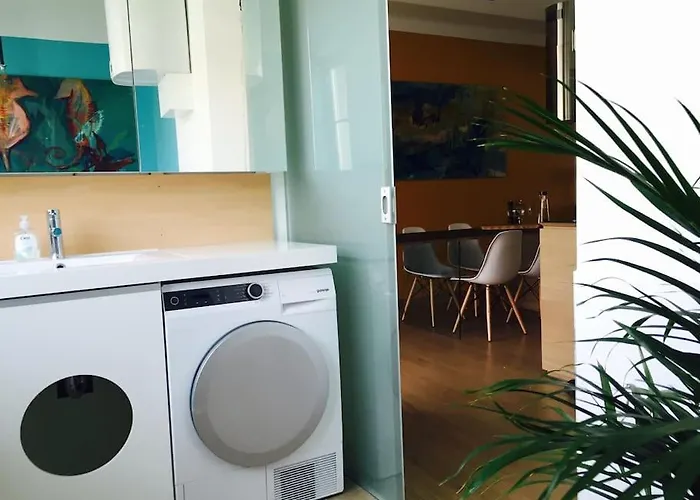 Metelkova Apartment *